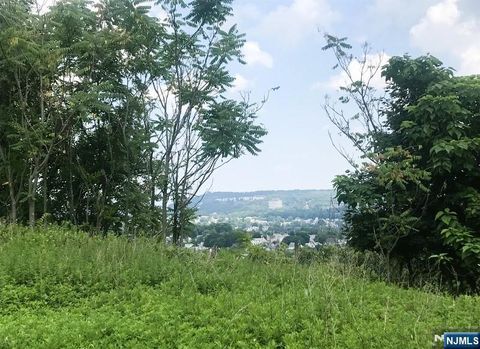 6 Columbus Avenue Totowa NJ 07512