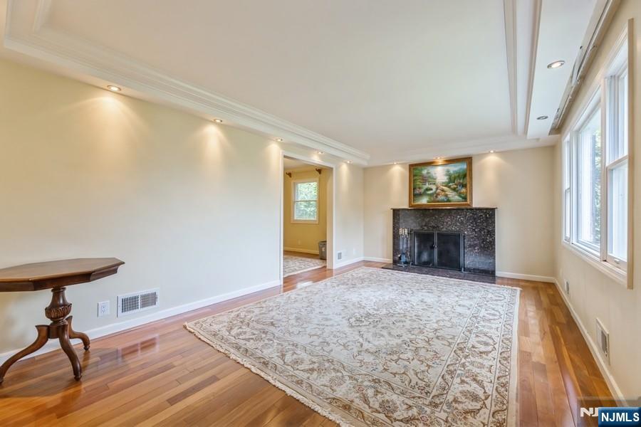 277 Jefferson Avenue