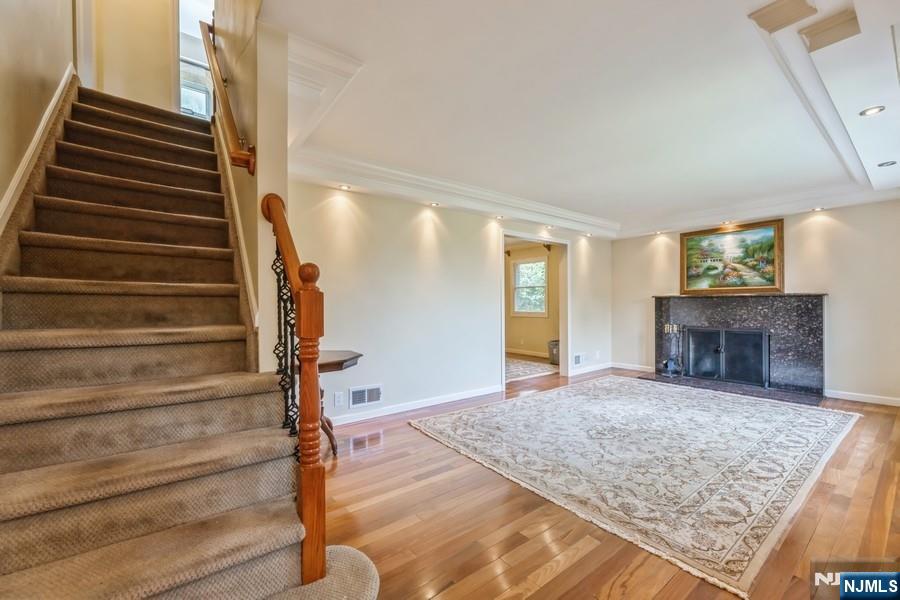 277 Jefferson Avenue