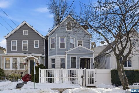 10 Maple Street Garfield NJ 07026