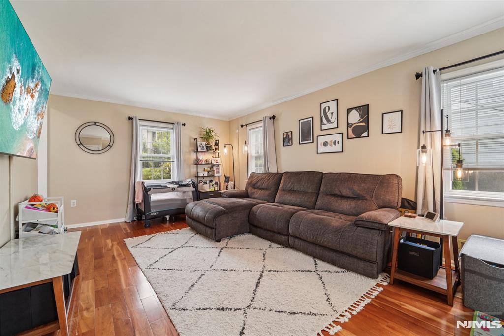 53 Hillcrest Drive