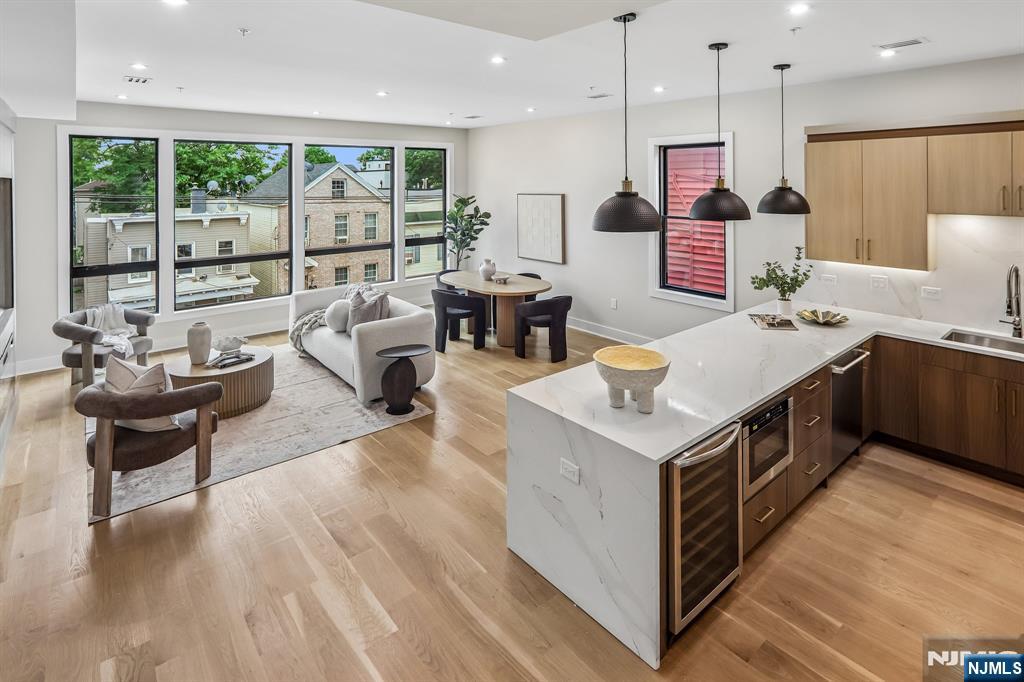Homes for Sale in Northern NJ | ThisIsRiverEdge.com 78 Zabriskie Street 3