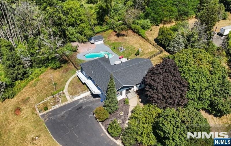 2 Rossi Drive