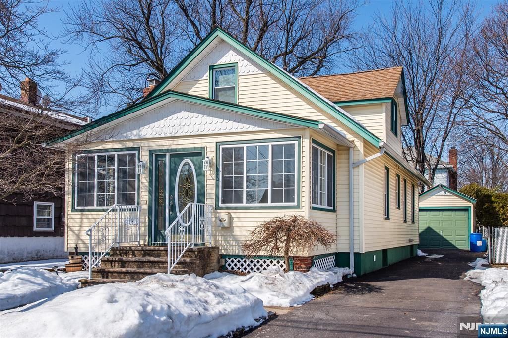 Photo of 18 Johnson Street, Clifton, NJ 07014 (MLS # 26006522)