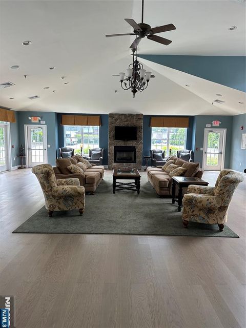 504 Bushes Lane Elmwood Park NJ 07407