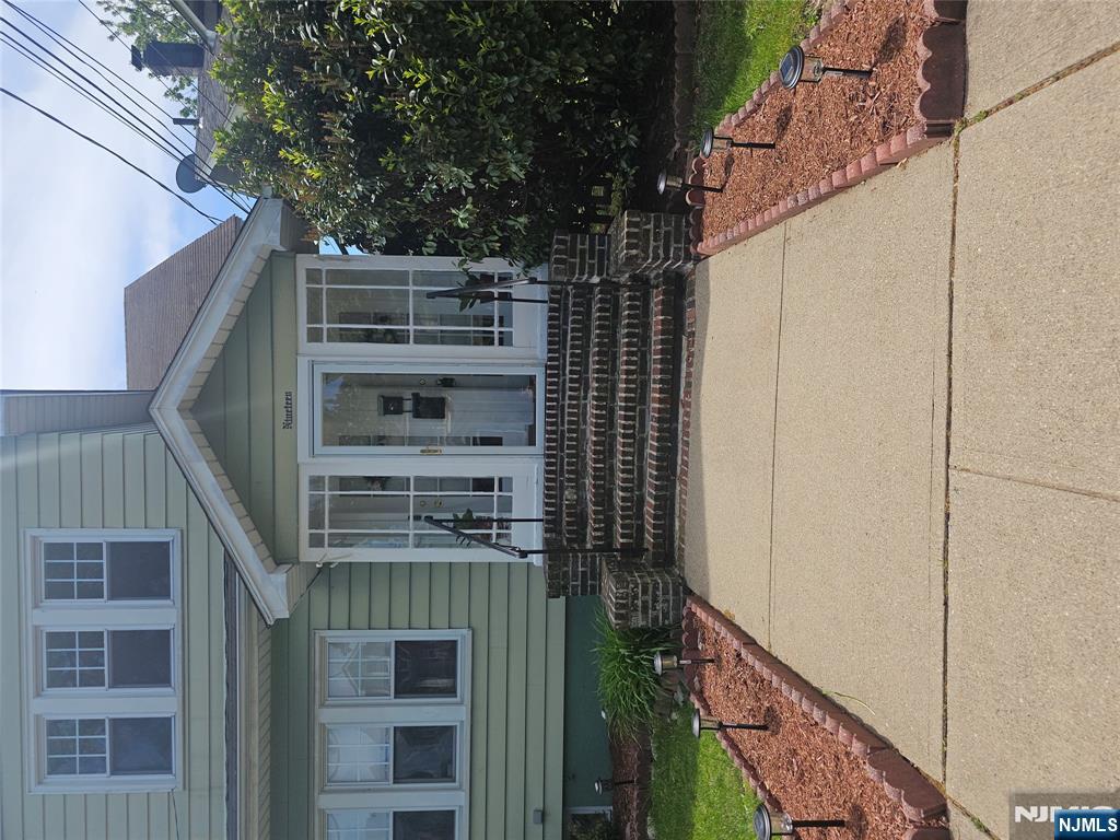 19 Harding Street 2