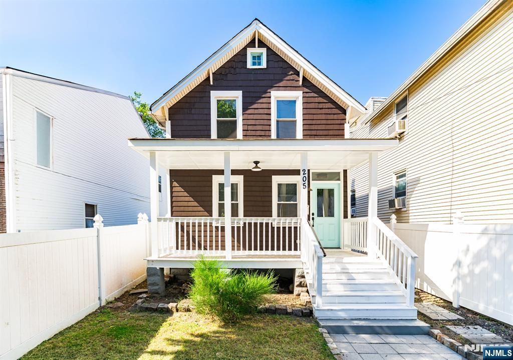 Photo of 205 Jefferson Street, Orange, NJ 07050 (MLS # 25036826)