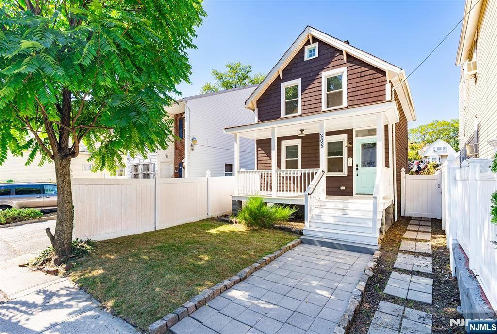 Photo of 205 Jefferson Street, Orange, NJ 07050 (MLS # 25036826)