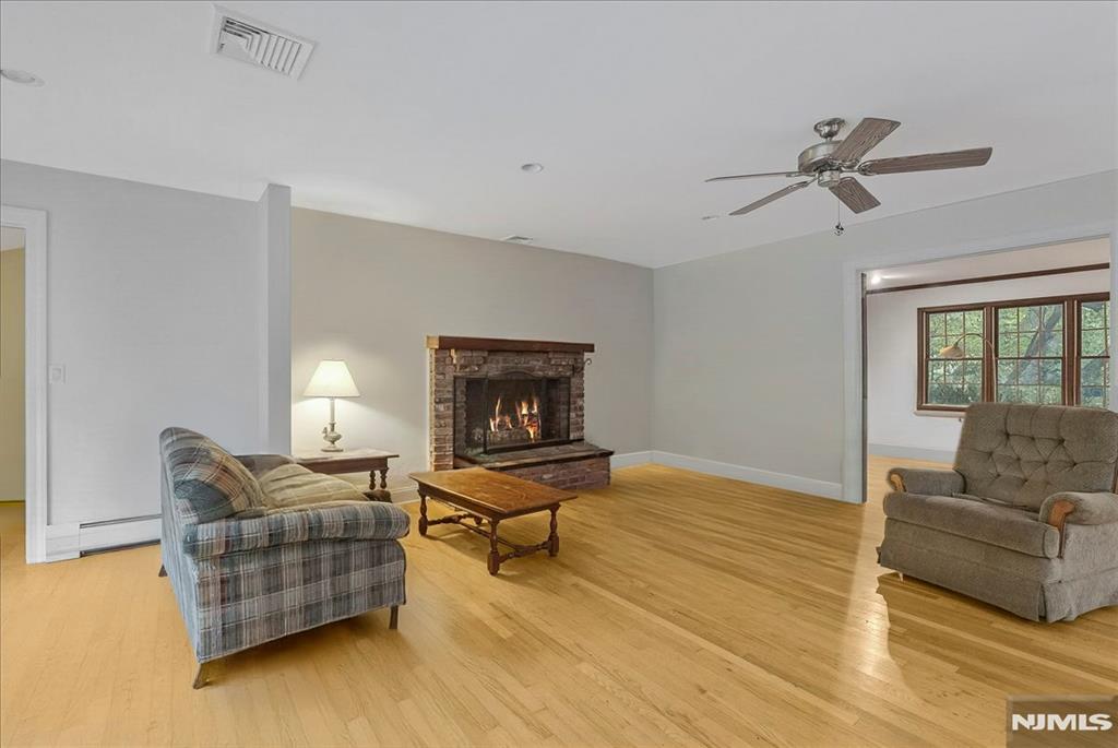 240 Ottowa Lane