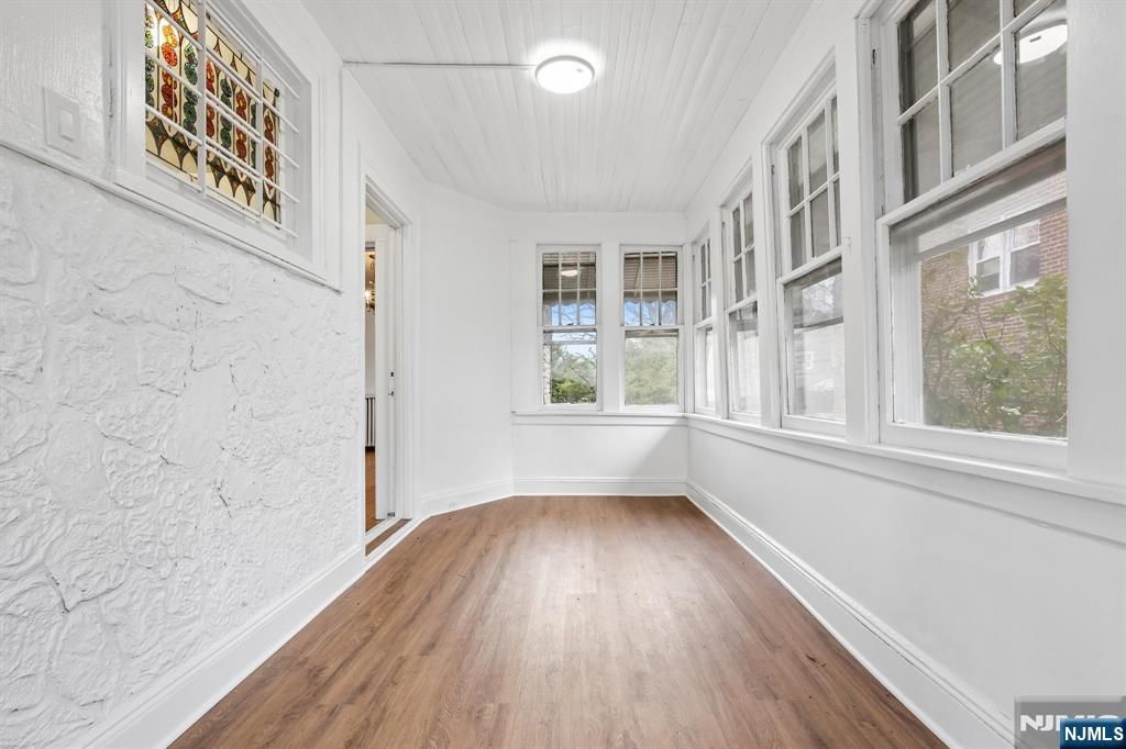 Photo of 161 Chestnut Street, Leonia, NJ 07605 (MLS # 26010594)