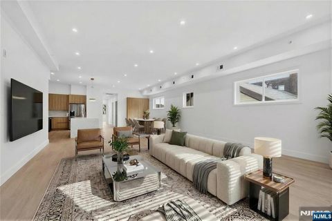 312 11th Street 2 Union City NJ 07087