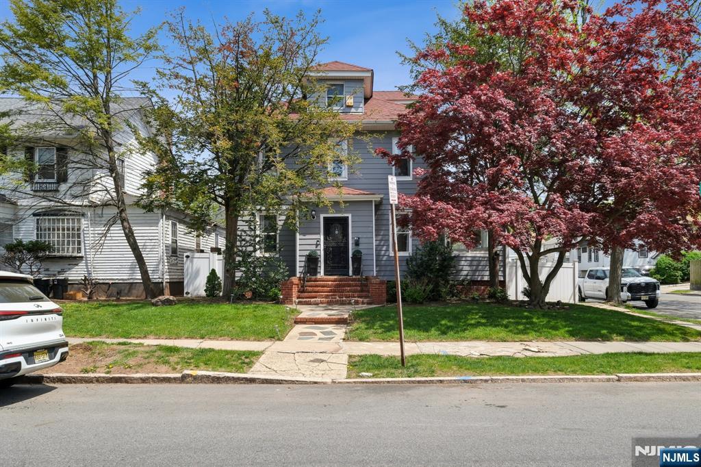 Property for Sale at 4951 Keer Avenue, Newark, New Jersey - Bedrooms: 3 
Bathrooms: 3 
Rooms: 9  - $590,000