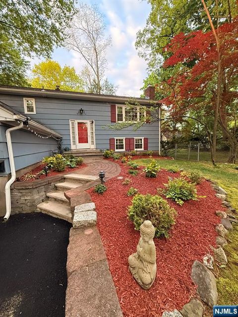 Photo of 436 Meadowbrook AVE, Ridgewood Village, NJ 07450 (MLS # 26016601)