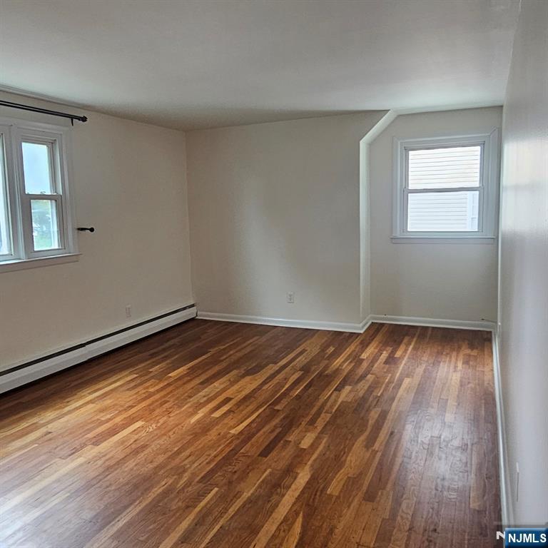 19 Knoble Place 2nd Floor