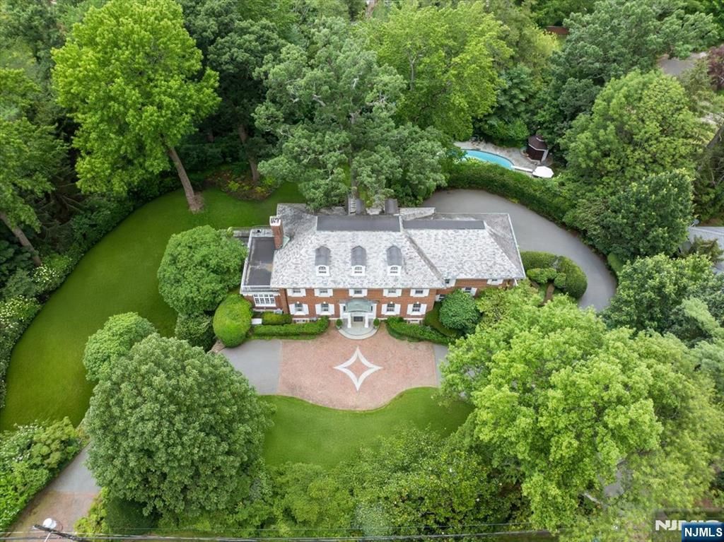 Photo of 200 Lincoln Street, Englewood, NJ 07631 (MLS # 25041807)