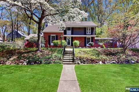 263 Standish Road, Twp Of Washington, NJ 07450 - MLS#: 25013926