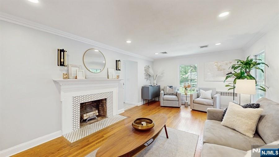 263 Standish Road