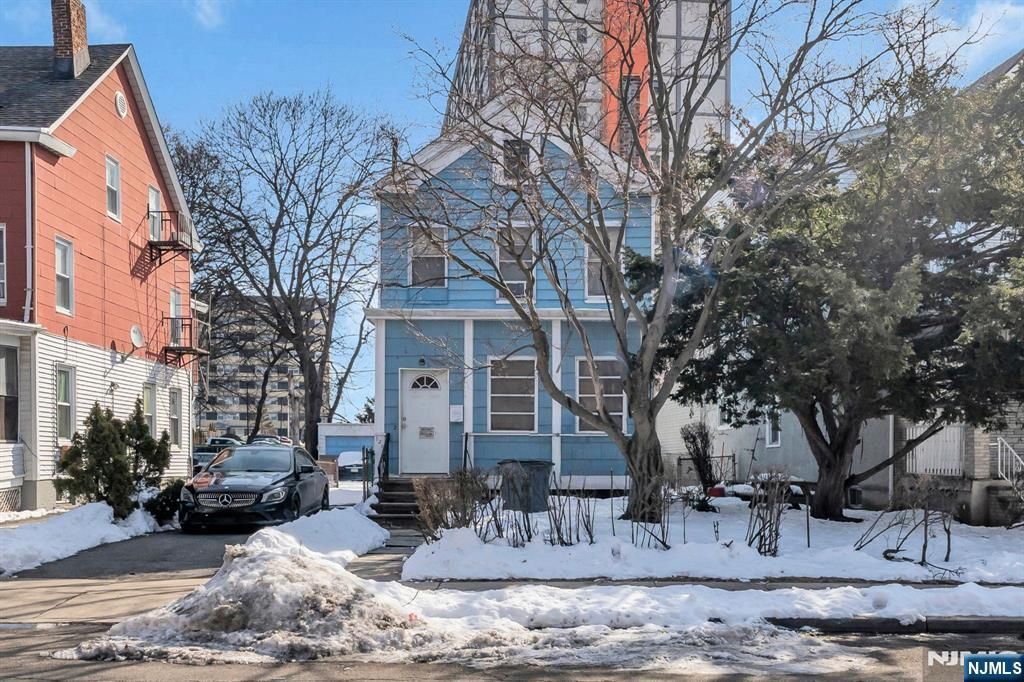 Photo of 128 Arlington Avenue, East Orange, NJ 07018 (MLS # 26007111)