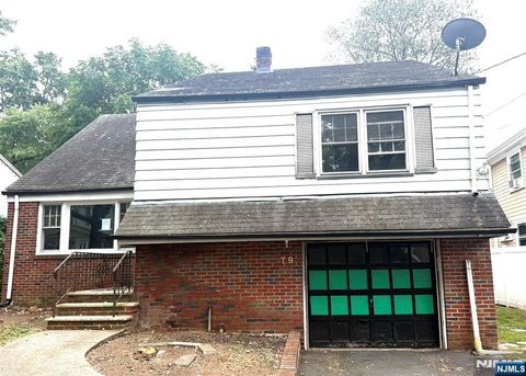 79 Blauvelt Avenue Dumont NJ 07628