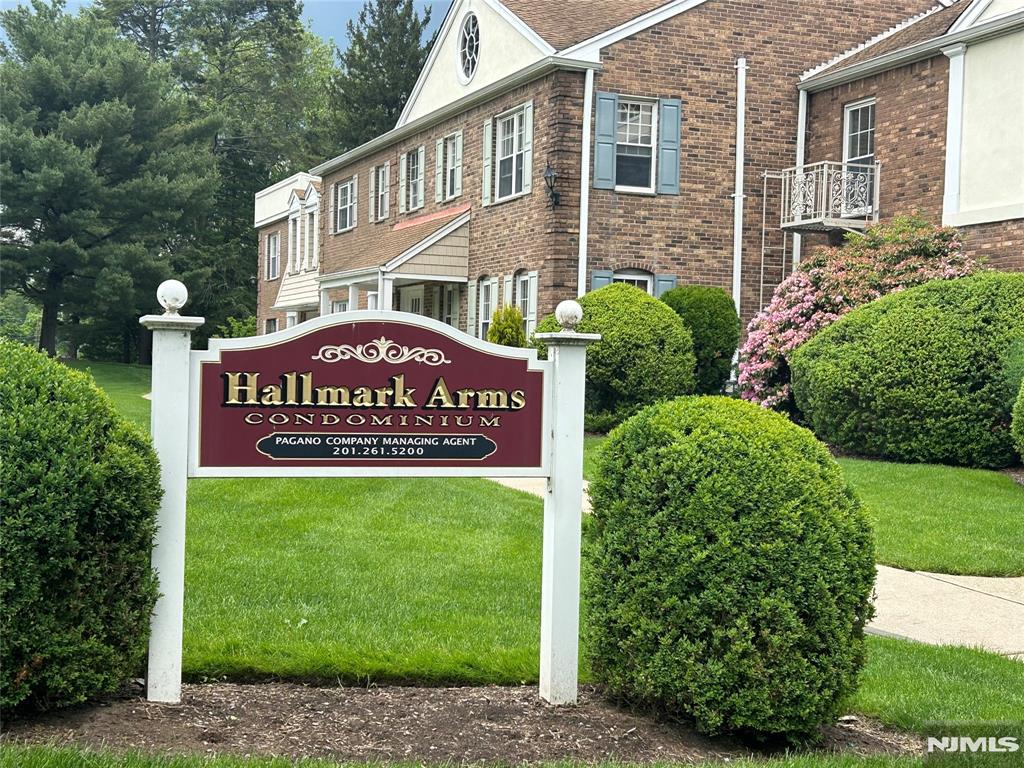 Property for Sale at 346 Maple Ave 3, Oradell, New Jersey - Bedrooms: 1 
Bathrooms: 1  - $347,500