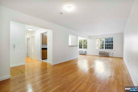 Photo of 323 Willow #2B, Teaneck, NJ 07666 (MLS # 25037020) Photo of 323 Willow #2B, Teaneck, NJ 07666 (MLS # 25037020)