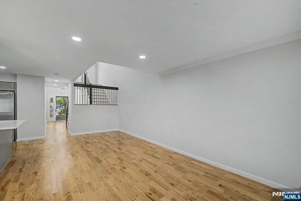 599 Apache Court