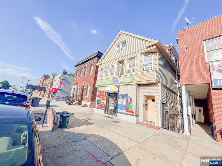 Renovated 2-Bedroom Apartment on 2nd Floor! 2nd bedroom comes with a closet but is smaller --- great size for an office or den! Apartment is conveniently located across from Belleville Middle School! Within walking distance of a laundromat, water distribution, and many other local businesses and restaurants! Heat and hot water included!