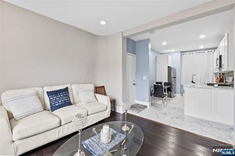 Photo of 6414 Park Ave #1, West New York, NJ 07093 (MLS # 25034840)