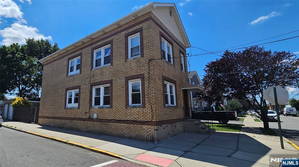 780 6th Street 1