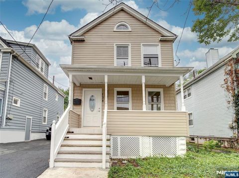 MLS: 25014955
