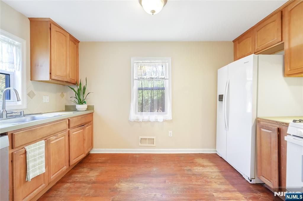 Photo of 171 Harrison Street, New Milford, NJ 07646 (MLS # 25041063)