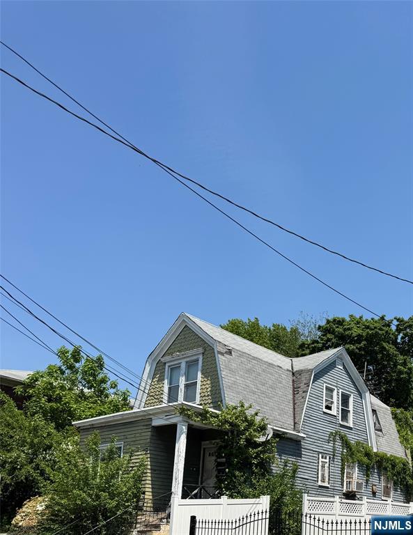 97-99 Mt Vernon Avenue