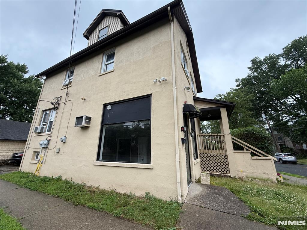 3 Niagara Street 1