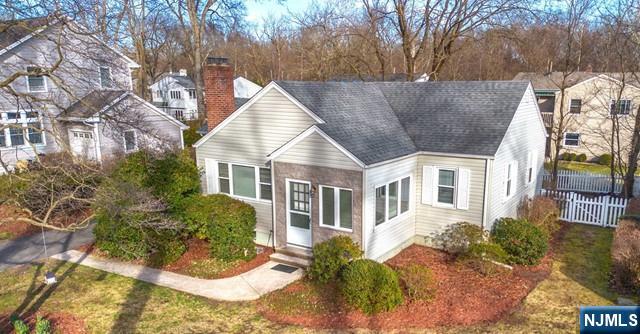 243 Lockwood Road