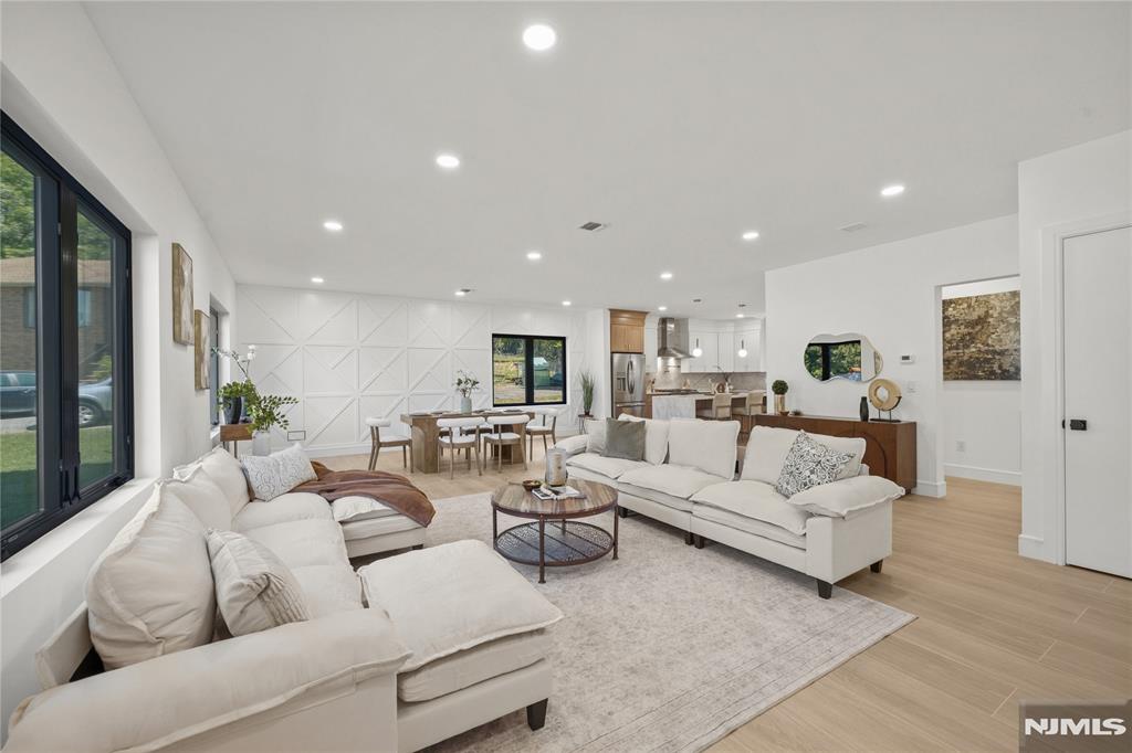 24 Richard Scott Court