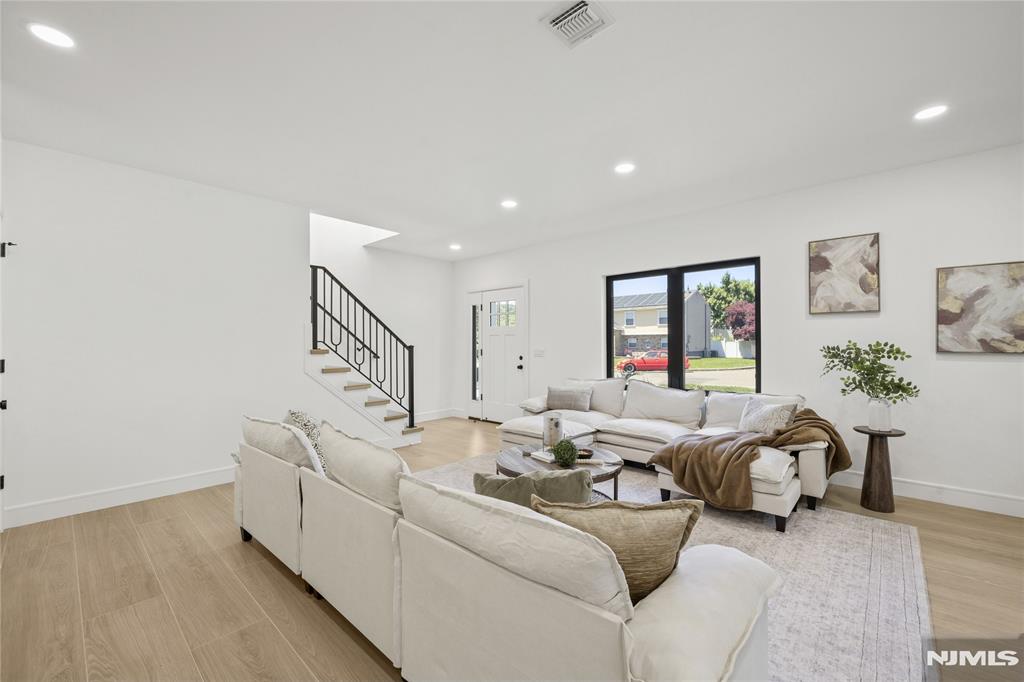 24 Richard Scott Court