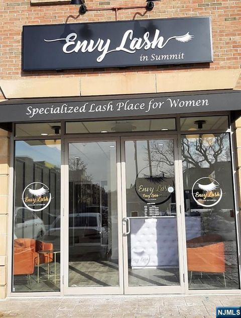 Photo of 545 Morris Avenue, Summit, NJ 07901 (MLS # 26006124)