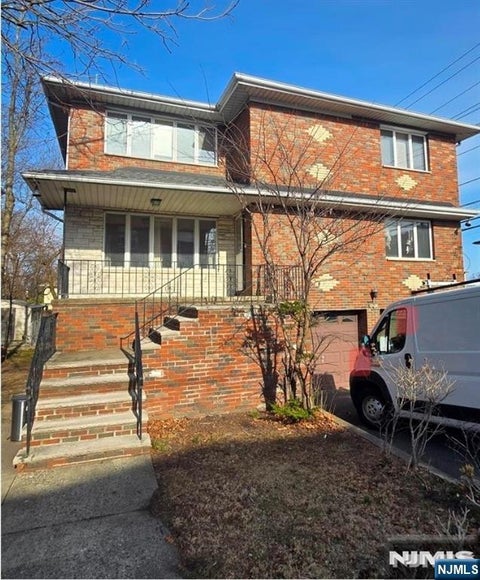 Photo of 2387 Linwood Ave, Fort Lee, NJ 07024 (MLS # 26038717)