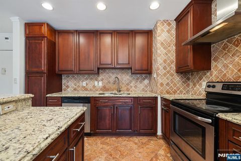 Photo of 1111 River Road #F26, Edgewater, NJ 07020 (MLS # 25034740)