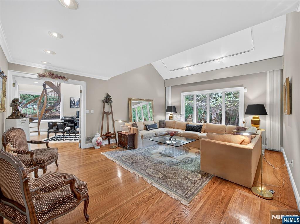6 Timberland Trail