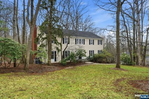 258 Highwood Avenue Tenafly NJ 07670