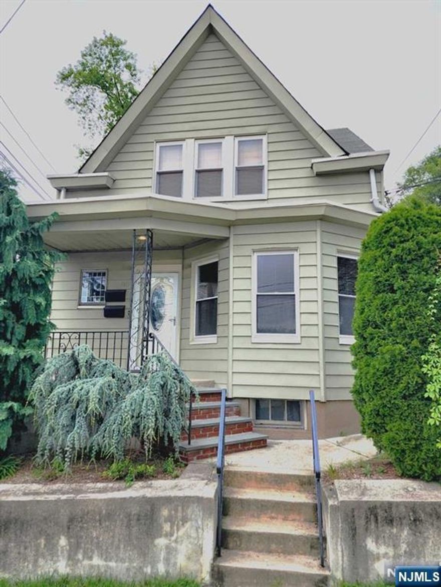 Welcome To This Modern & Charming Home. This 1st Floor Unit Offers Wonderful Amenities With All The Space You Need To Be Comfortable. You're First Greeted By The Covered Porch Before Entering The Tile Entry. From There, You Enter The Modern Eat-In Kitchen Which Features A Tile Floor, & Backsplash, Granite Counters, Gas Range W/ Microwave Above & Stainless Steel Dishwasher & Fridge. A Pantry, Maple Cabinets & Built-Ins Add Tons Of Storage. 2 Bedrooms Flank The Space, Each With Reach In Closets. A Third Bonus Room Is Located In The Rear, This Space Can Also Be A Den/Office or BR Complete With A Door To The Yard. The Family Room Is Bright W/ Large Windows, Recessed Lighting & Wood Floors. The Bath Is Modern With A Granite Top Vanity/Sink, Linen Closet & Fully Tiled Shower Surround Above The Tub. Other Highlights Include: Full Basement, Storage Shed, Outdoor Gas Grill Hook-Up, Separate Utilities, Use Of Yard, Central AC, Washer/Dryer. Credit Check Req. Make An Appointment Today, This Unit Won't Last!