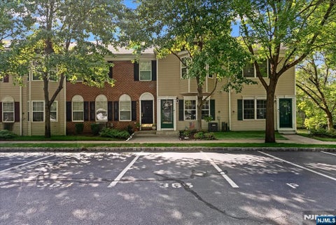 Photo of 2373 Phillip Court, Mahwah, NJ 07430 (MLS # 26031612)