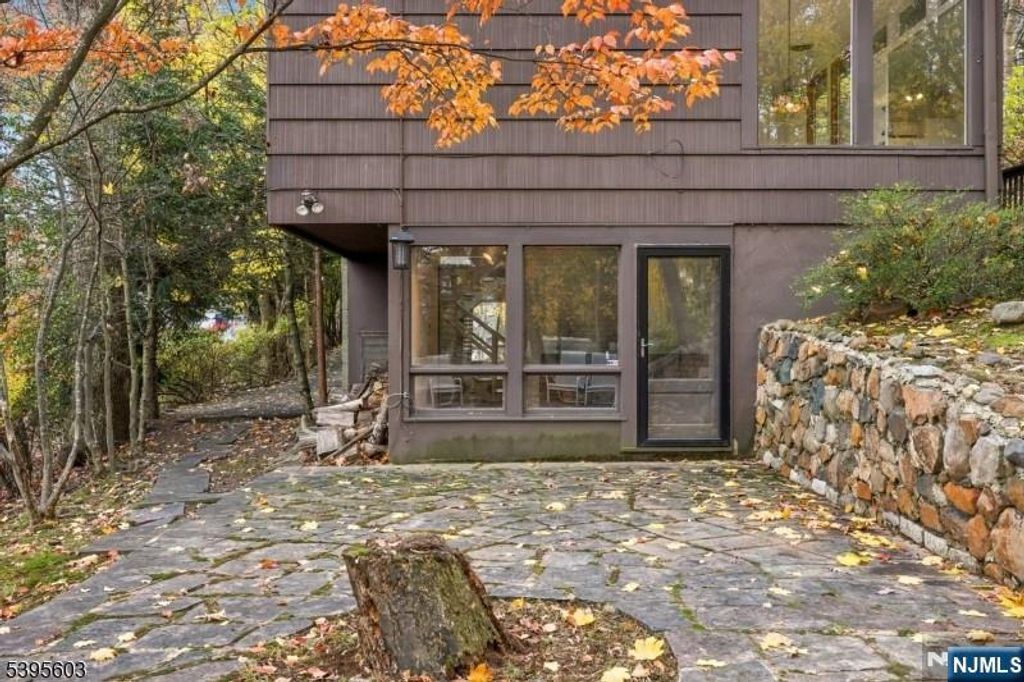 Photo of 45 Greenwood Avenue, West Orange, NJ 07052 (MLS # 25041339)