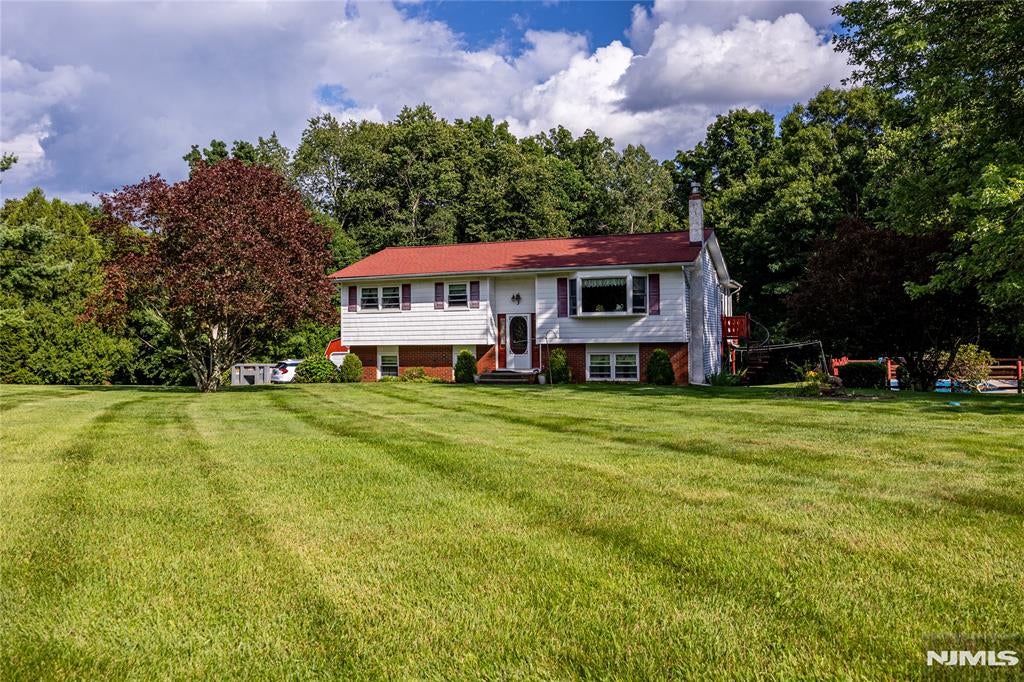 3 Sawmill Road