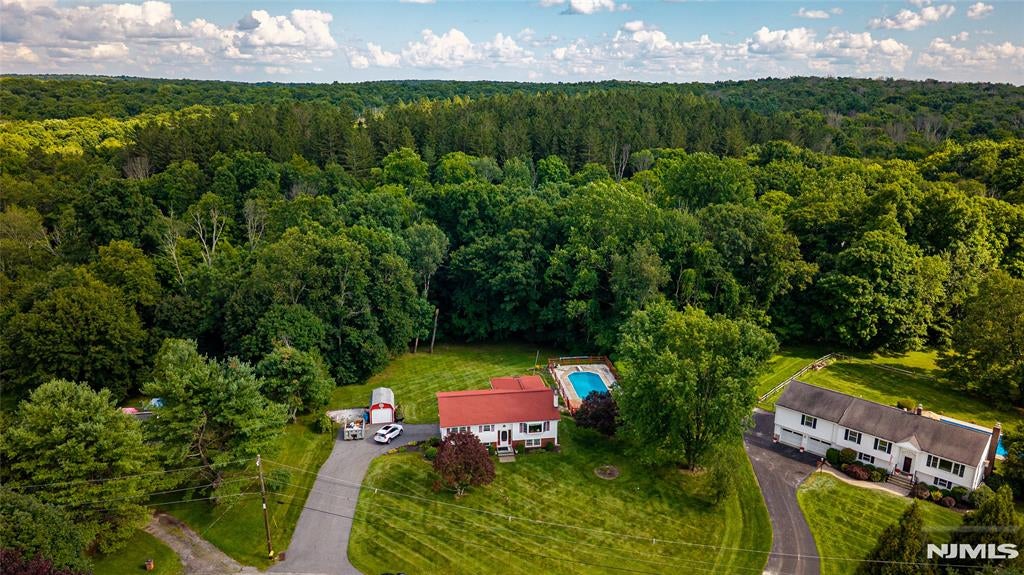 3 Sawmill Road