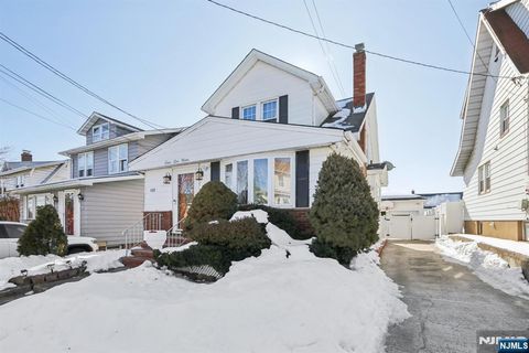 169 6th Street Clifton NJ 07011