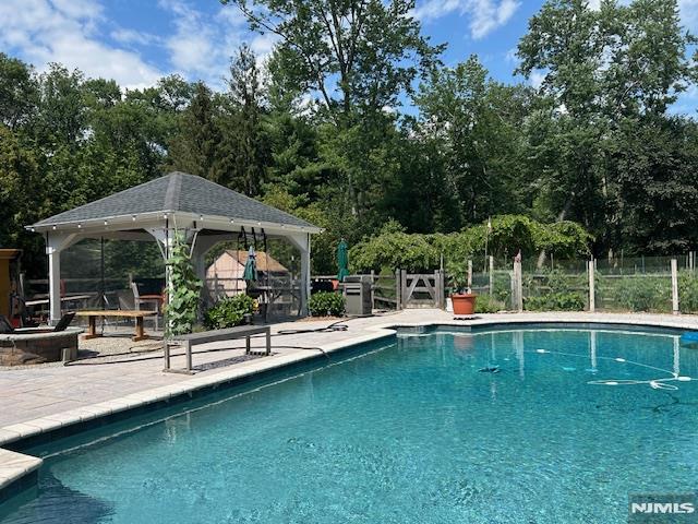 777 W Saddle River Road