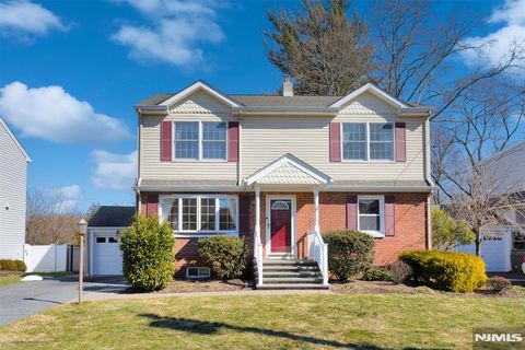 12 Wilson Terrace Waldwick NJ 07463