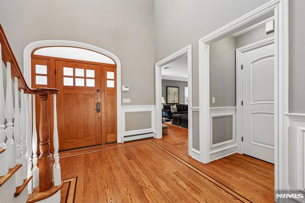 Photo of 72 4th Street, Park Ridge, NJ 07656 (MLS # 26013042)